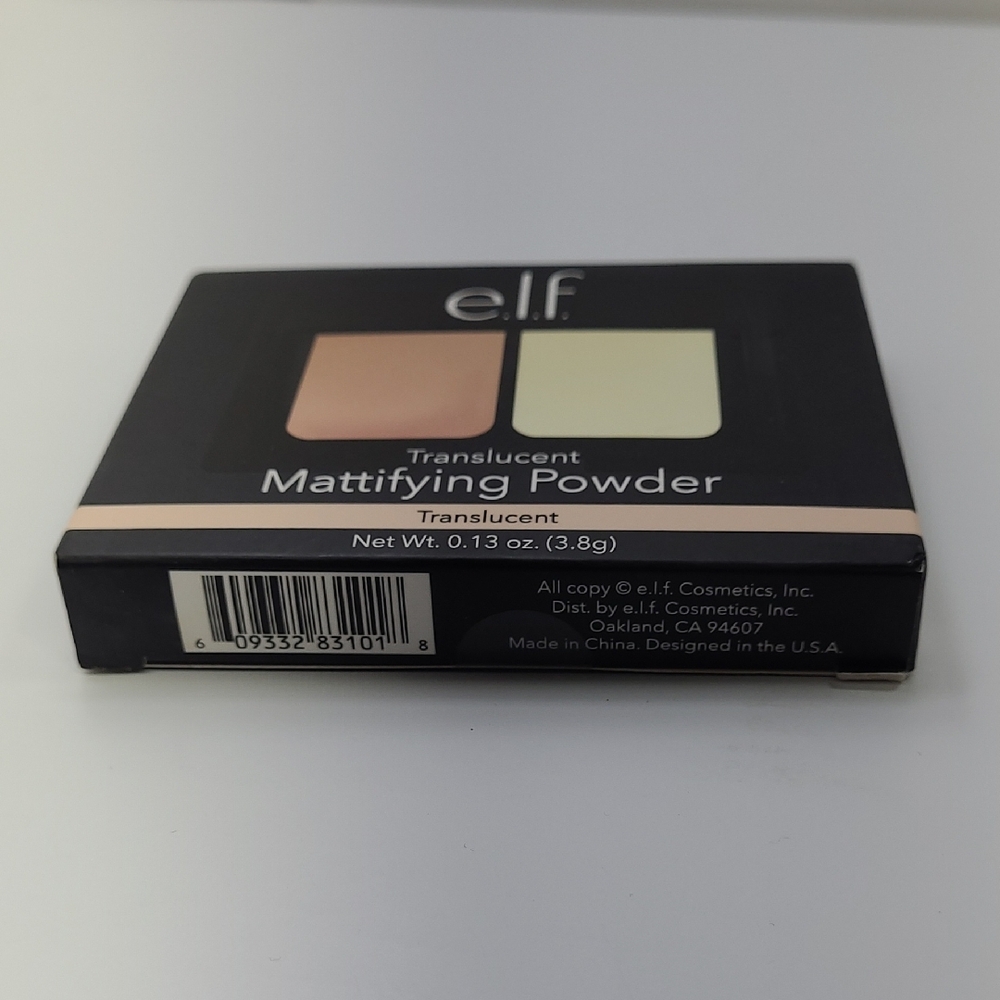 ELF Translucent Mattifying Powder Duo - Translucent - Picture 3 of 7